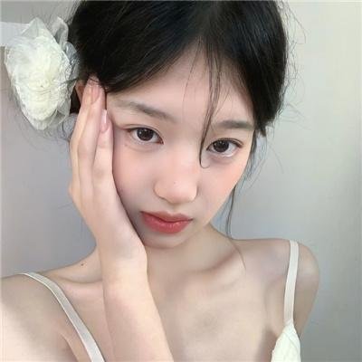抓着彩虹的男人